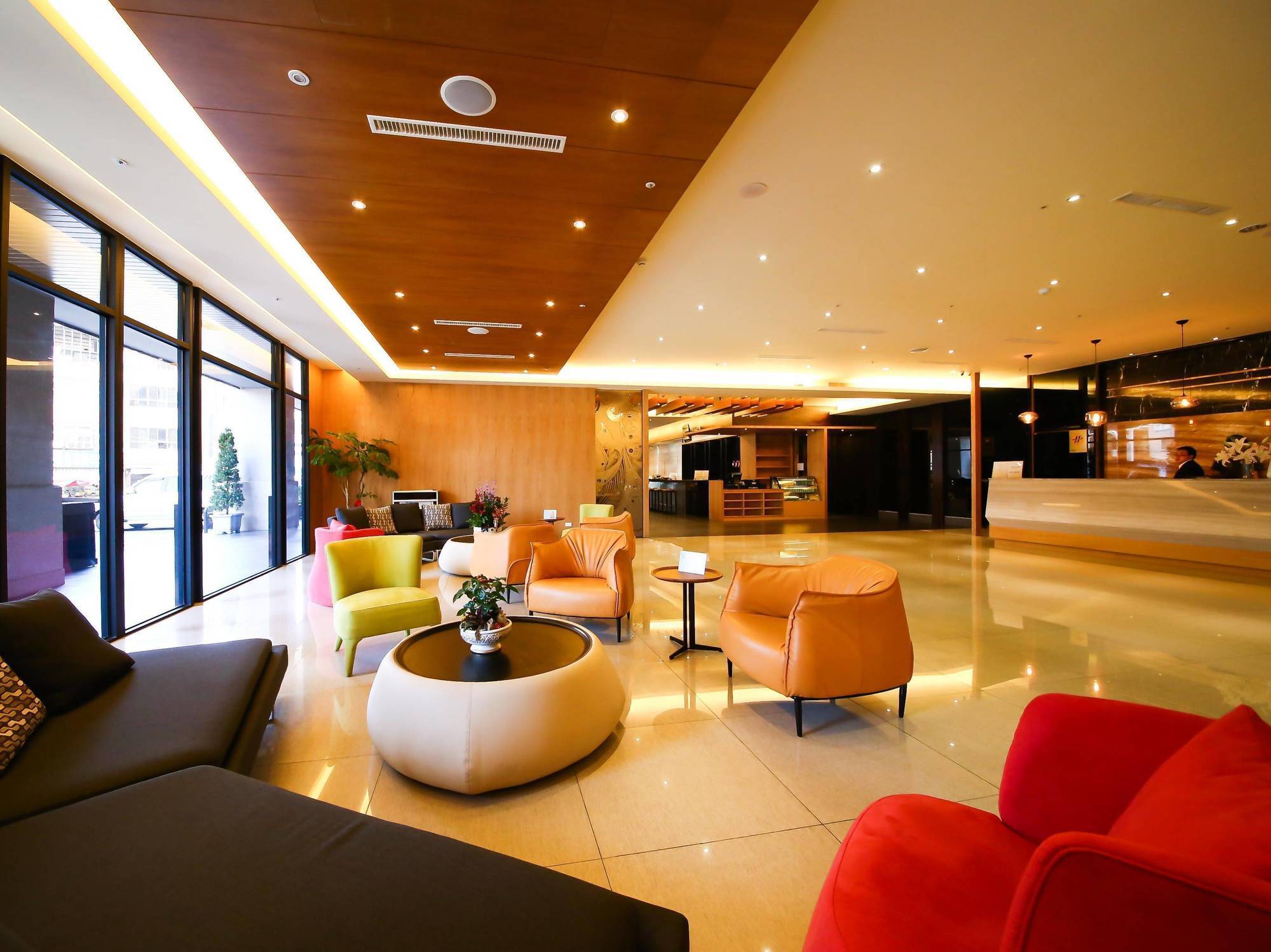 Jai Chateau Hotels & Hostels Tainan Exterior foto